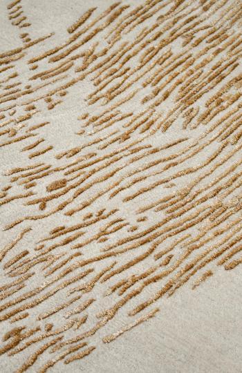 Serenity-Sandstone-beige-gold-wool-stans-rug-centre
