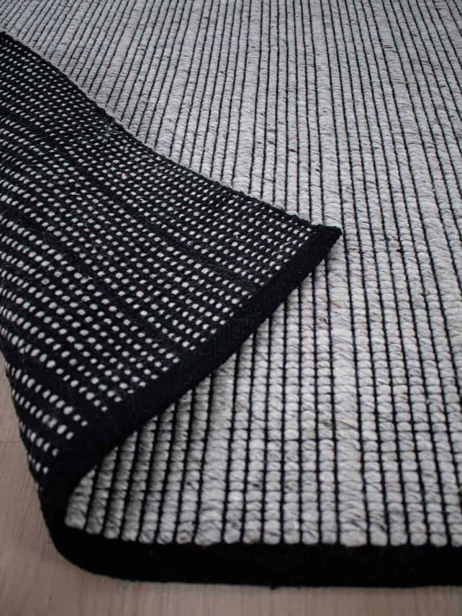 Cable-Silver-grey-stans-rug-centre-textured-wool-artsilk-perth-rug