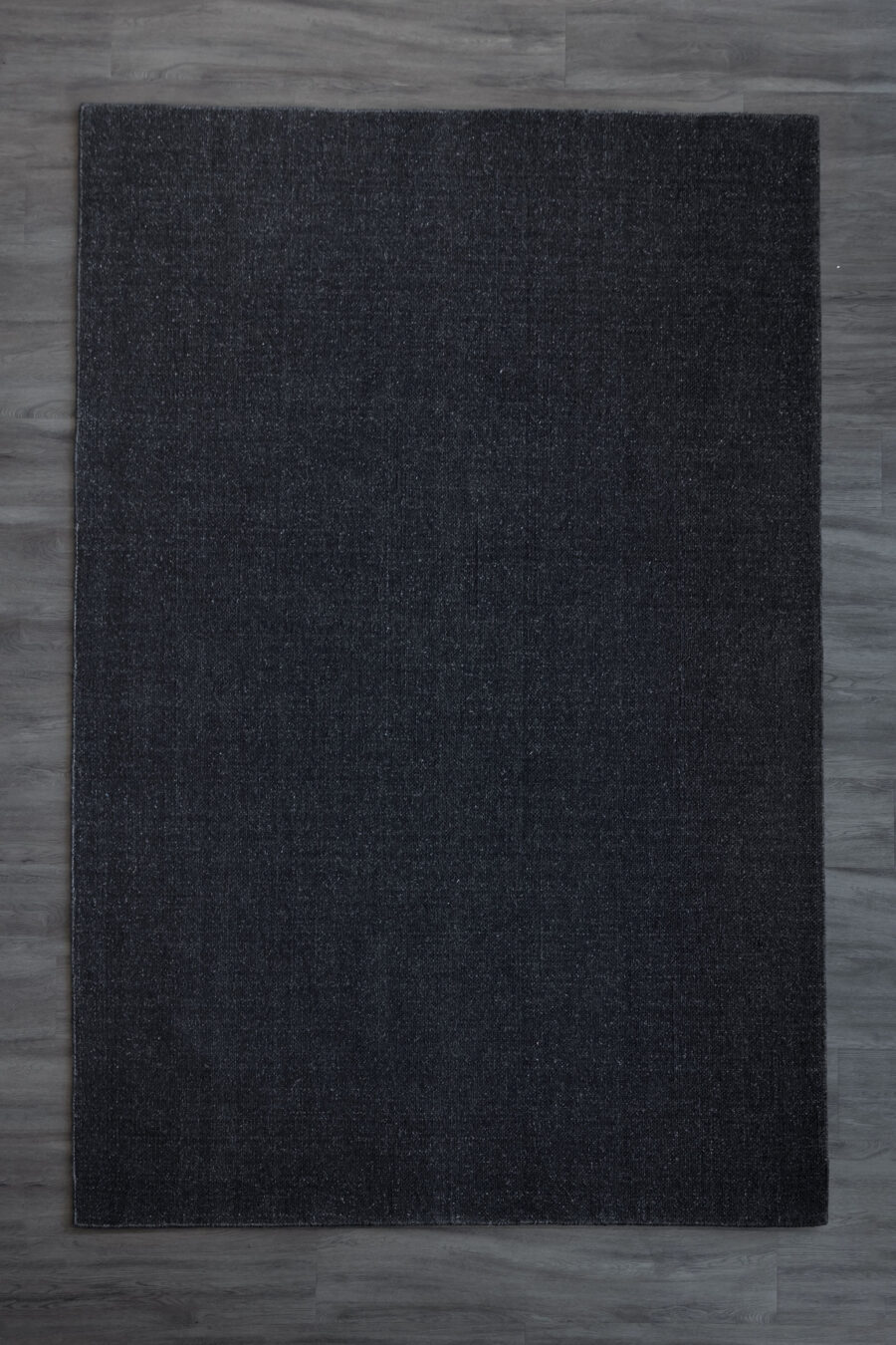 monochrome-black-flatweave-rug-stans-rug-centre-wool