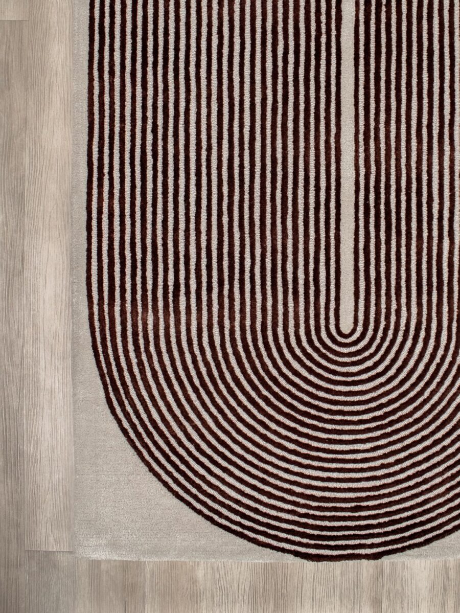 viper-currant-maroon-stans-rug-centre-the-rug-collection-wool-design-retro-curve